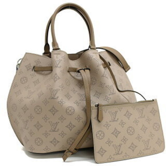 Louis Vuitton Girolata handbag Mahina leather Gale gray - Picture 1 of 8